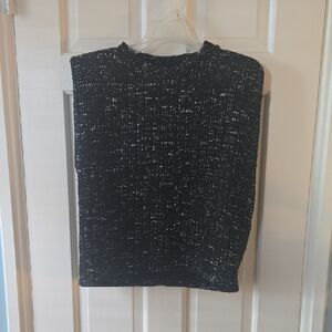 NWOT H&M Black and White Knit Top Size S